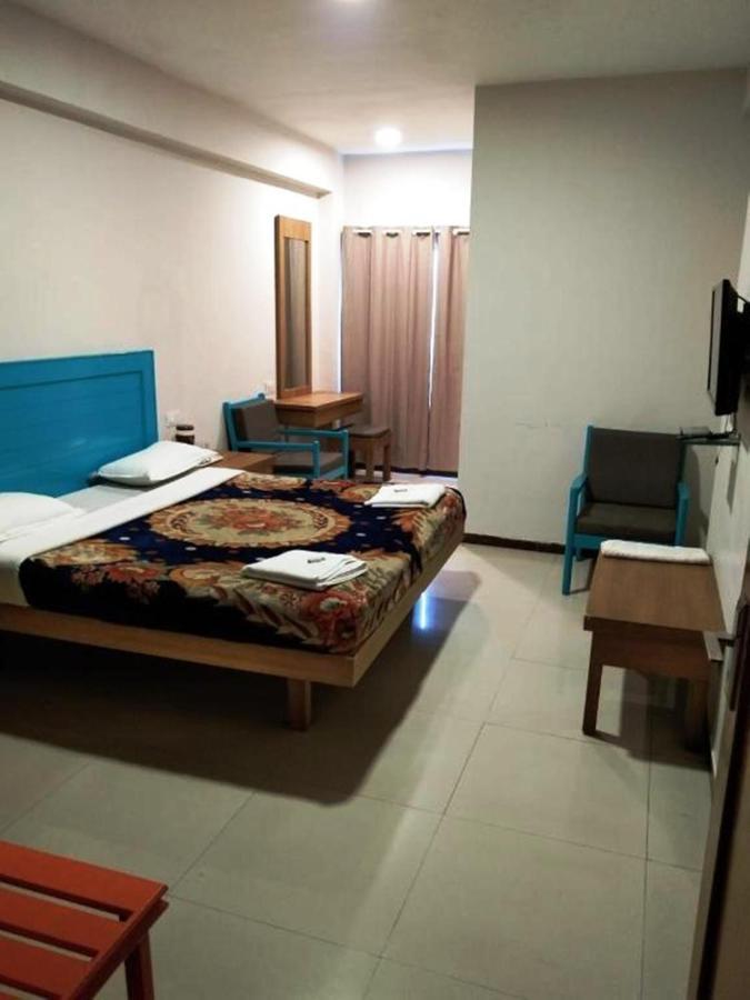 Hotel Preethi Palace Ooty Eksteriør bilde