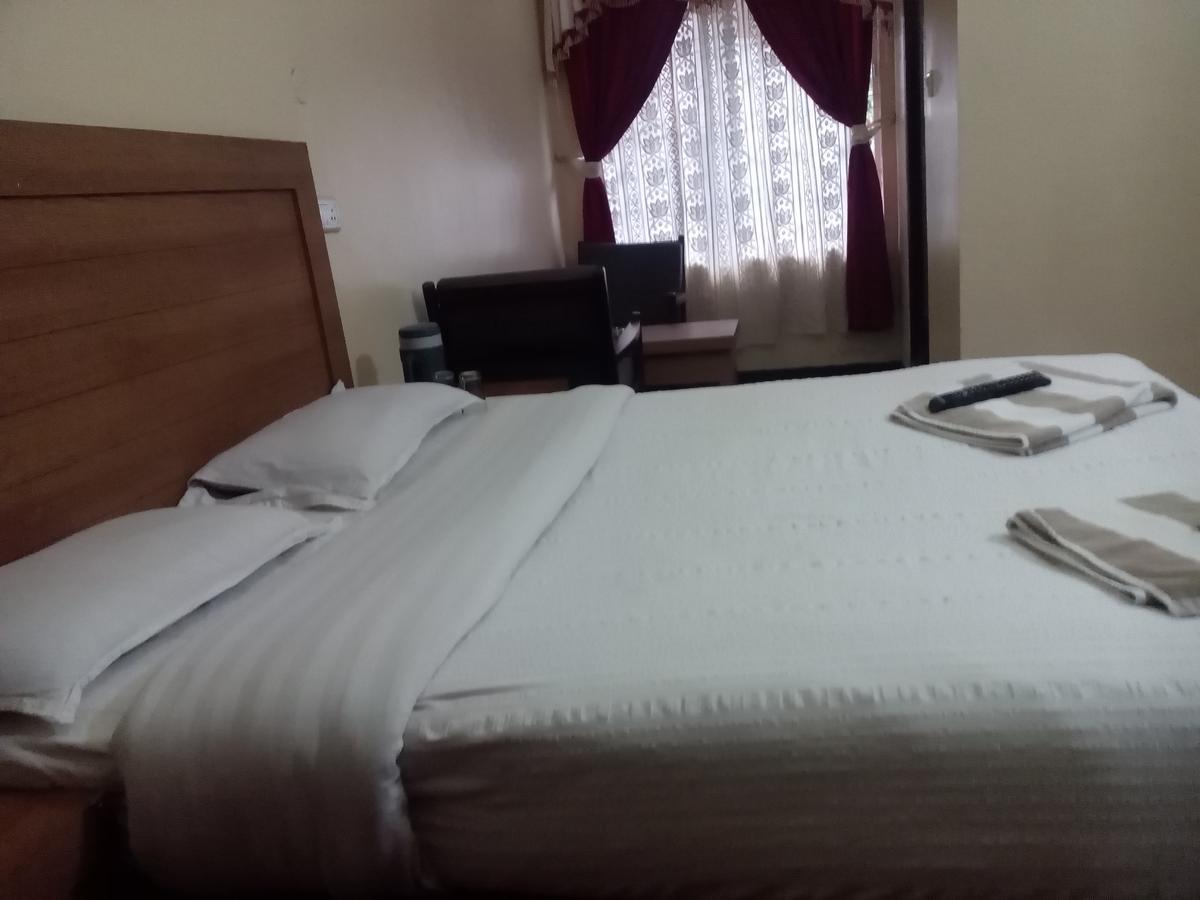 Hotel Preethi Palace Ooty Eksteriør bilde